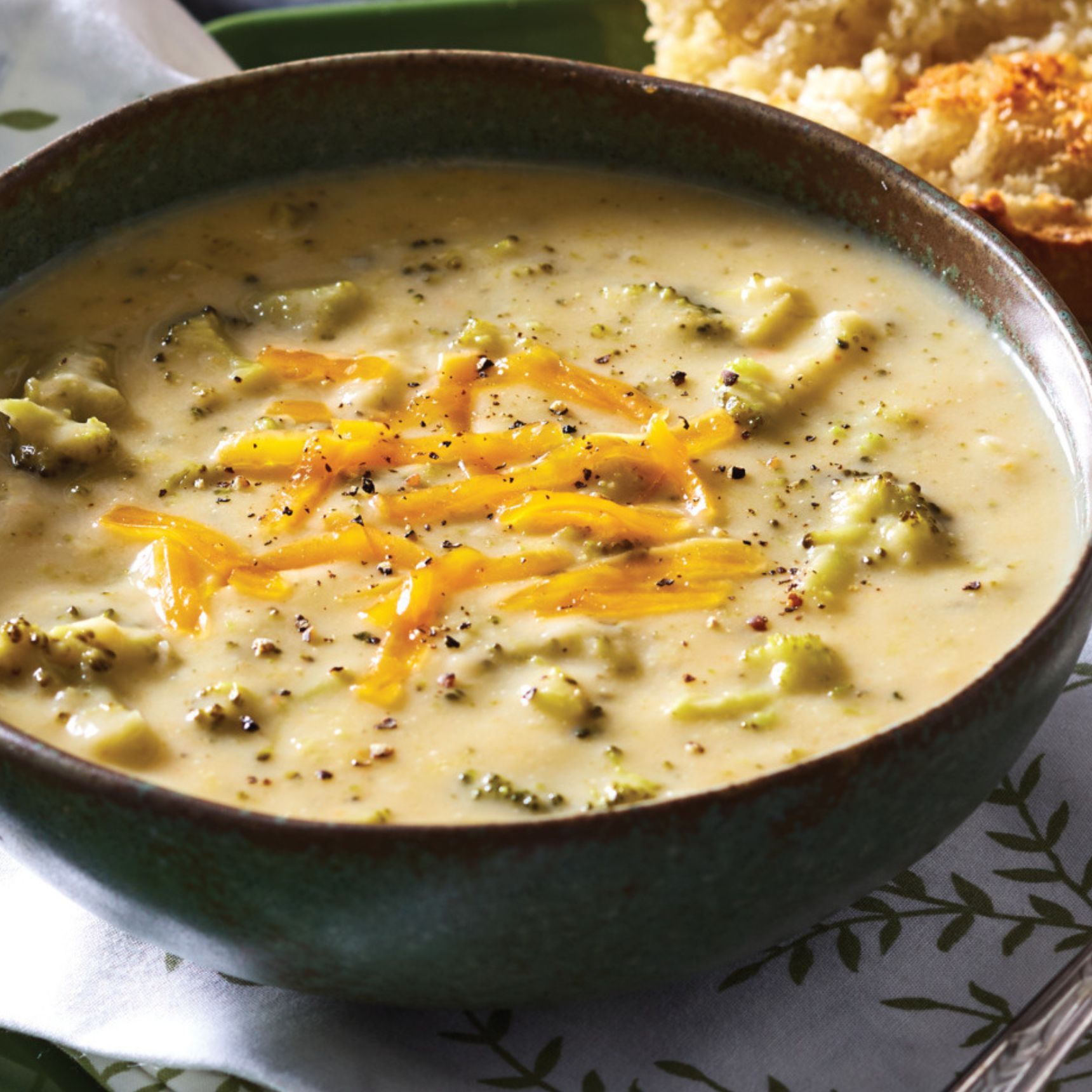 Broccoli Cheddar Soup (285 g)