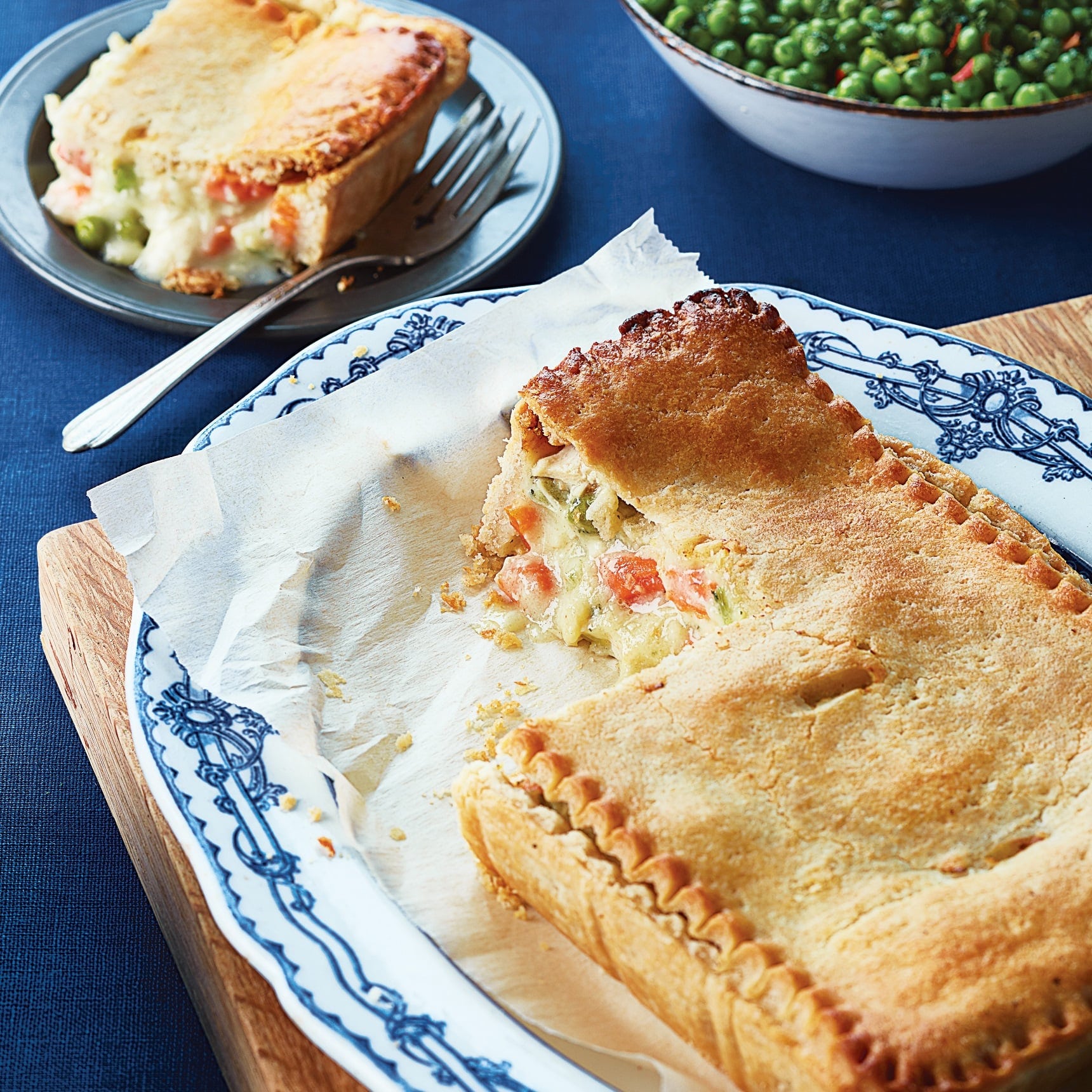 Deep Dish Chicken Pie (907 g)