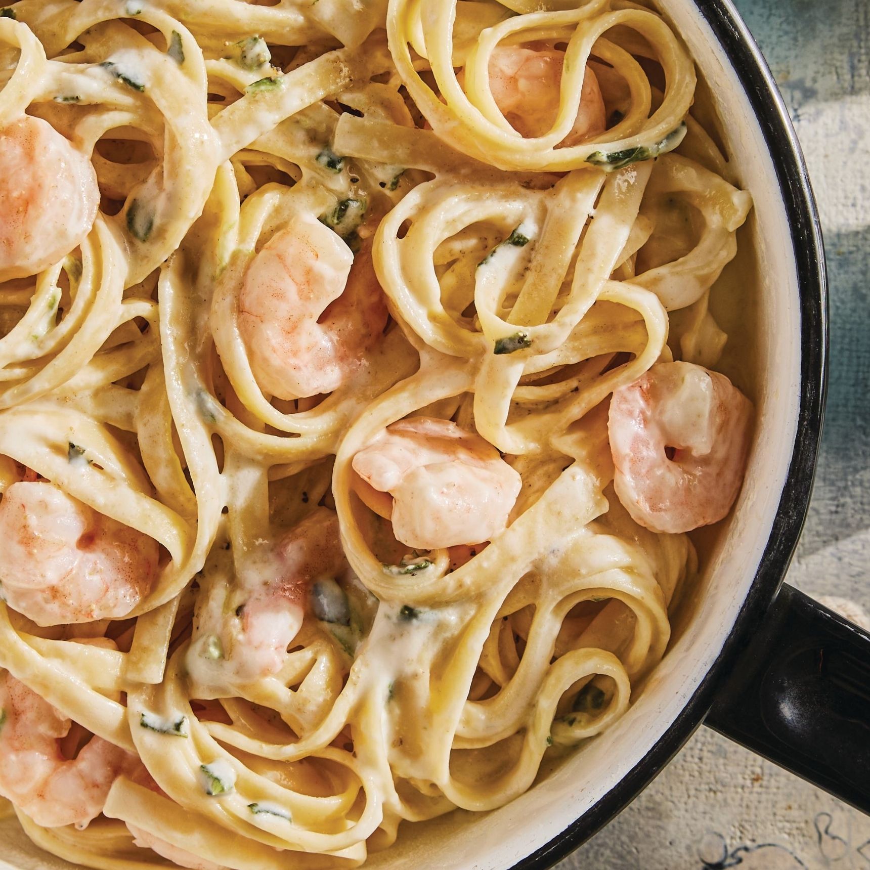 Shrimp Fettuccine Alfredo Kit (907 g)